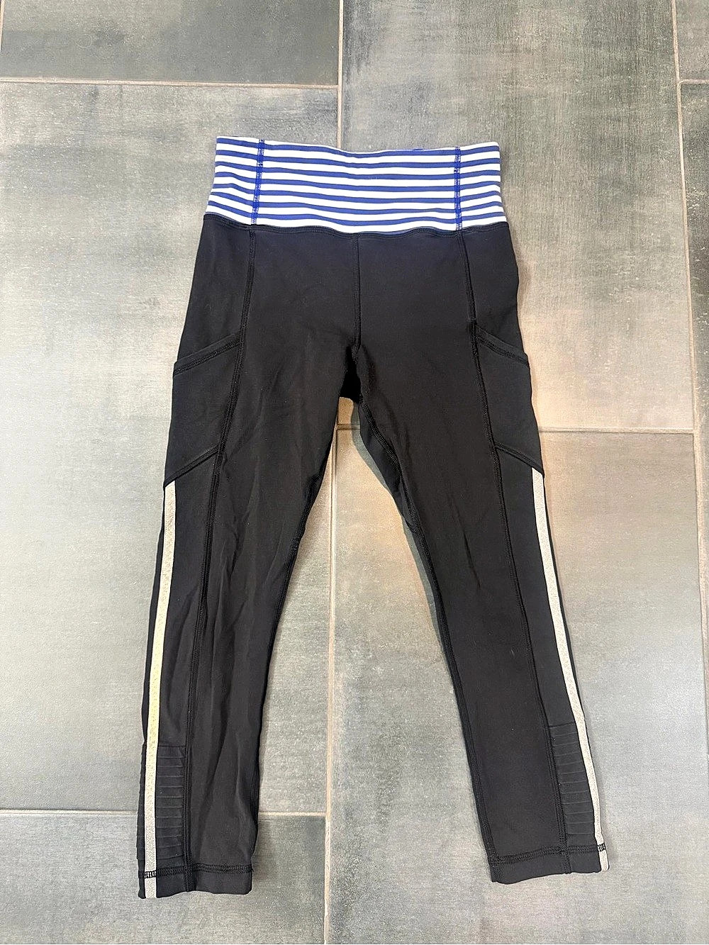 lululemon Speed Tight Striped Leggings Black & Blue